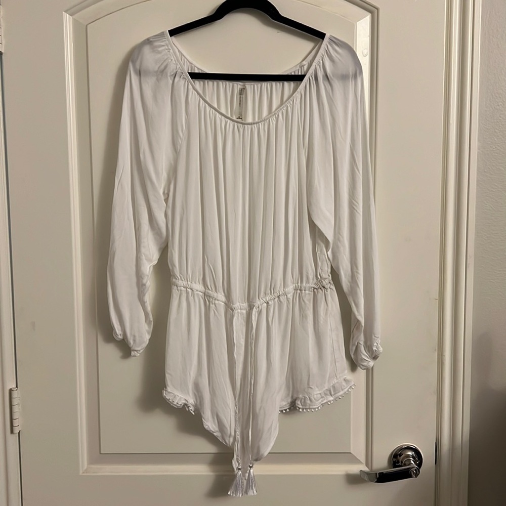 Victoria’s Secret romper, white, LG